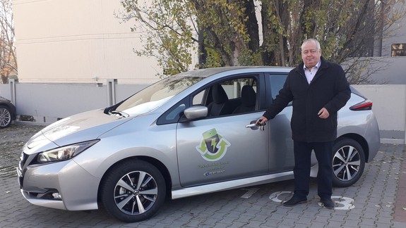 Petržalský miestny úrad bude využívať elektromobil