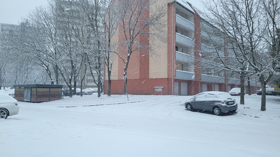 Radíme: Nízke teploty ohrozujú najmä malé deti či ľudí s ochoreniami ciev