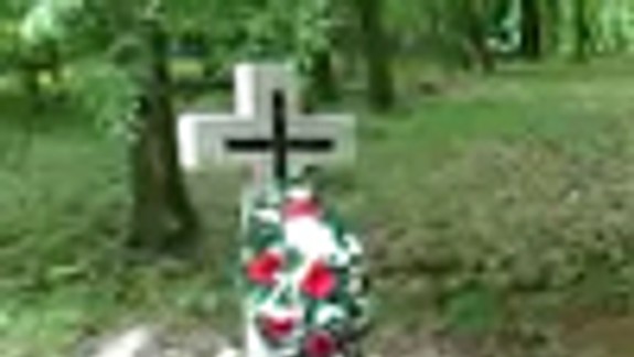 Letecké nešťastie v Rači pripomína kamenný kríž