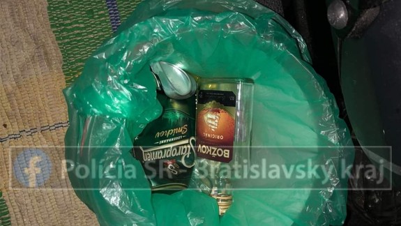 Dobre, chalani, čaute, povedal policajtom namol opitý kamionista