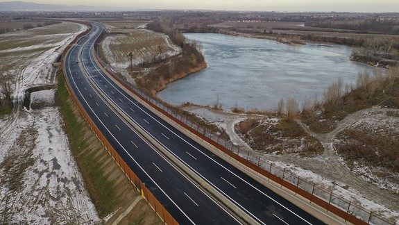 FOTO: Medzi Vrakuňou a Seneckou cestou otvorili nový úsek obchvatu