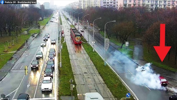 Pirát na Škode Favorit: Nevideli ste náhodou túto nehodu?