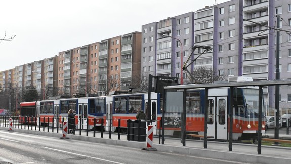 Odfláknutá práca? Video nelichotivo ukazuje Karloveskú radiálu po rekonštrukcii. Aká je pravda?