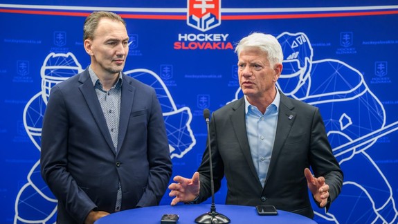 Kandidatúra Slovenska na usporiadanie majstrovstiev sveta: Delegáti IIHF si v sprievode Šatana pozreli Bratislavu