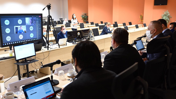 Na území Bratislavského kraja by mohol v budúcnosti pôsobiť Mládežnícky parlament BSK