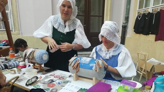 FOTO: Centrum mesta obsadili majstri umeleckého remesla. Na čo sa môžete tešiť?