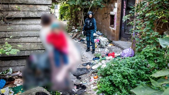 Veľmi smutné: V opustenej budove na Žabotovej prespávali i dve malé deti