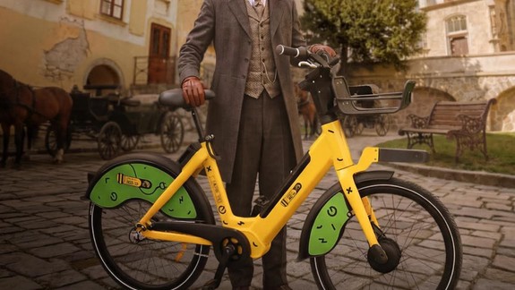 Vyskúšate? Bratislava má k dispozícii novú bikesharingovú sieť Slovnaft eBajk
