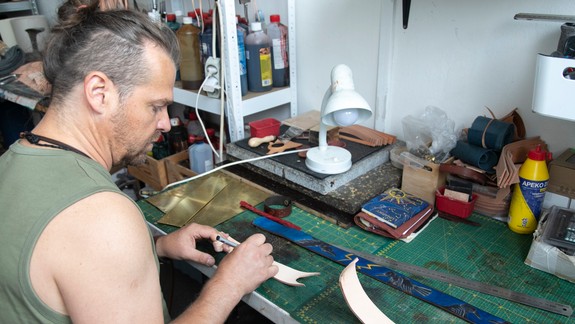 Zaujímavý príbeh: Absolvent gymnázia Marek sa stal kožiarom aj vďaka Indiánom