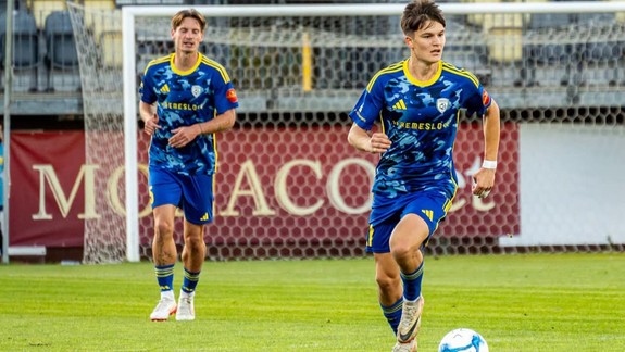 Futbal: Pohronie remizovalo s béčkom Slovana 1:1