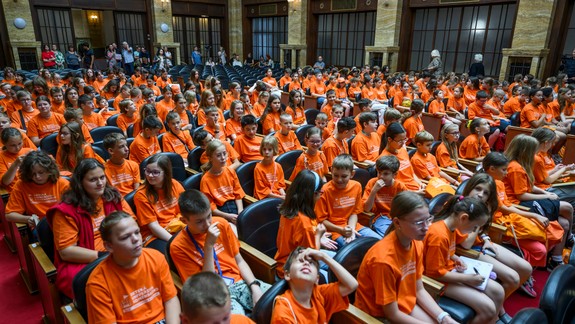 Detská univerzita: 22. ročník zakončí prednáška Juraja Drobu a slávnostná promócia