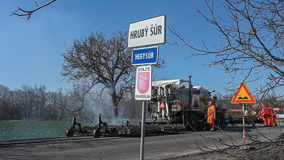 Župa pri rekonštrukciách ciest používa nové technológie. Predlžujú životnosť a šetria životné prostredie