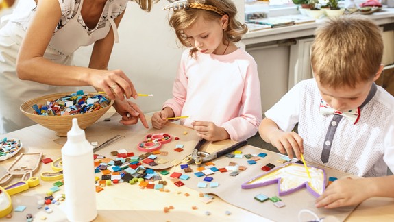 Staré Mesto chce otvoriť škôlky pre deti rodičov z prvej línie