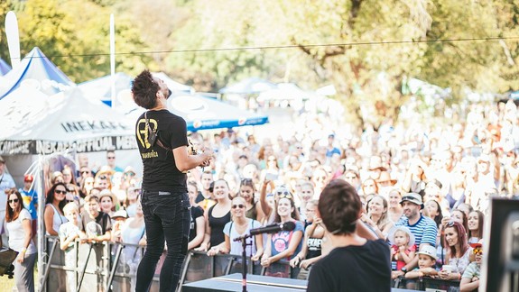 Müller, IMT Smile, Olympic či Lucie Bílá: Záver leta sa na Červenom Kameni ponesie v znamení legiend