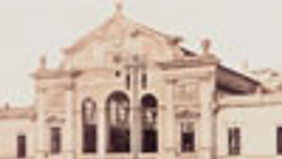 Trh vznikol namiesto bývalého cintorína