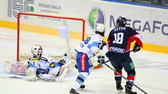 HC Slovan podľahol v príprave Komete Brno 2:3 po nájazdoch