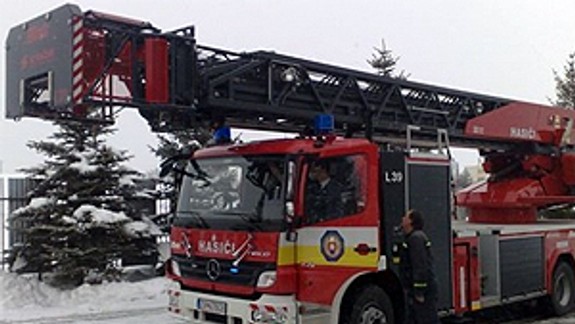 Pri požiari záhradnej búdy zahynuli dve osoby