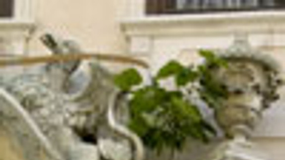 Portál paláca bol drahší ako celá dedina