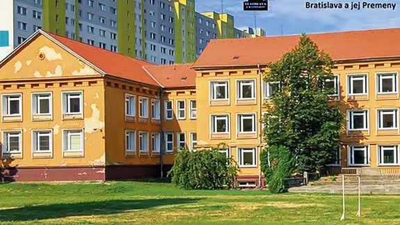 Gymnázium A. Einsteina v Petržalke čaká obnova, kraj podpísal zmluvu na rekonštrukciu