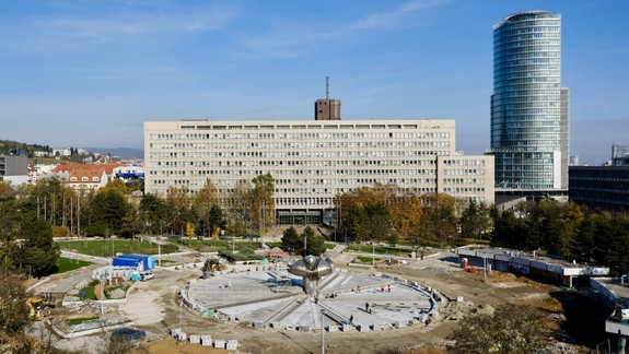 V sobotu dopoludnia prvýkrát po 16-tich rokoch spustia fontánu na Námestí slobody