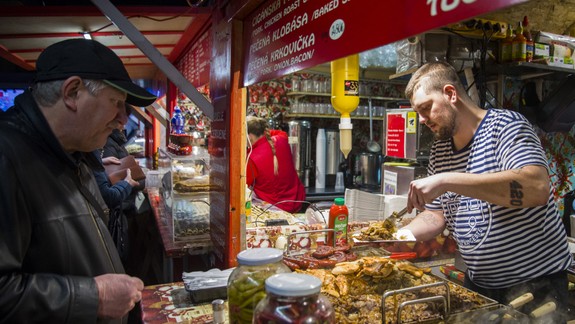 Hygienici kontrolovali stánky na vianočných trhoch. Ako to dopadlo?