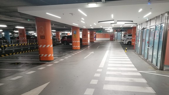 Zopár vyskúšaných  trikov: Ako parkovať v Bratislave čo najdlhšie zadarmo?