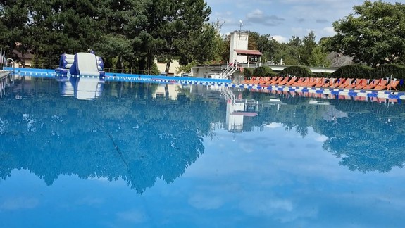 Leto prichádza, v Malackách plánujú v piatok otvoriť mestské kúpalisko