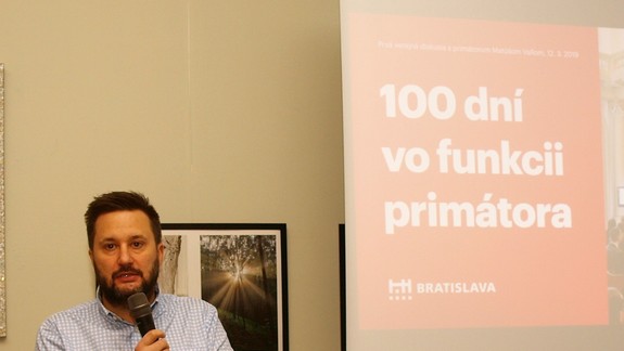 Bratislavčania diskutovali s primátorom o čistote, aj o náhradnom bývaní