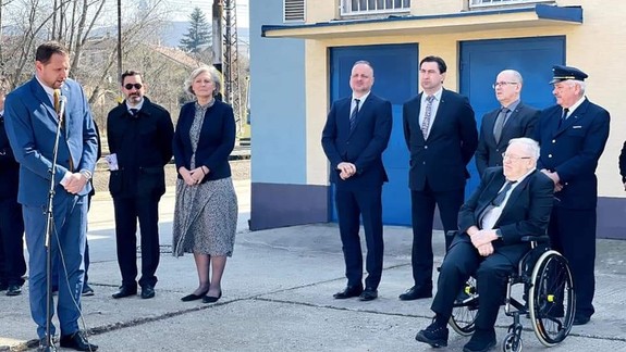 FOTO: Na lamačskej stanici vznikne pamätník pripomínajúci obete holokaustu