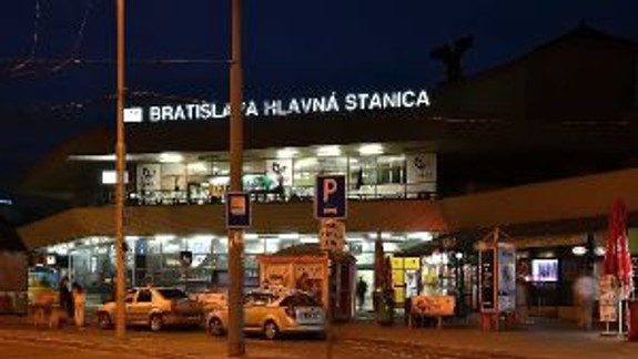 Tento rok vyprší termín na obnovu Hlavnej stanice, práce stoja