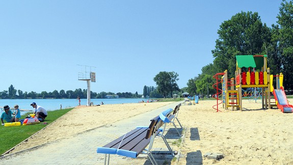 Na Zlatých pieskoch je nová piesočná pláž