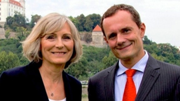 Kandidatúru Kratochvílovej strany stiahli