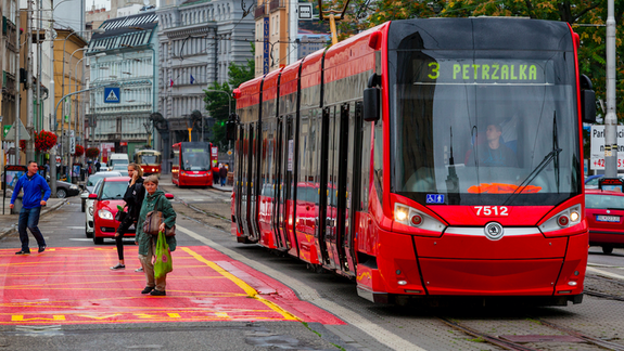 Môžete počas letných horúčav konzumovať nápoje v prostriedkoch MHD?