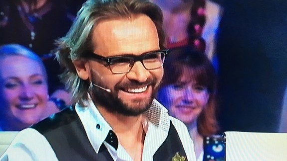 Okolo petržalského tanečného divadla Jána Ďurovčíka je aj po skoro dvoch rokoch ticho