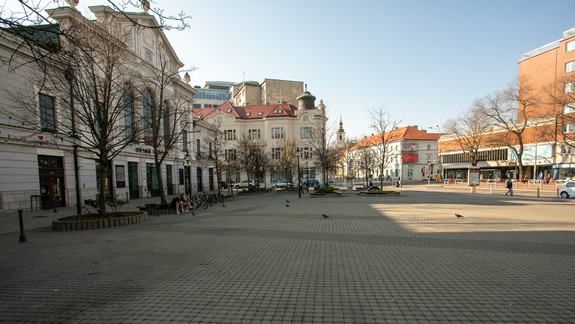 Vyprázdnené námestie odkrylo históriu: Čo vidíte na dlažbe pred Starou tržnicou?