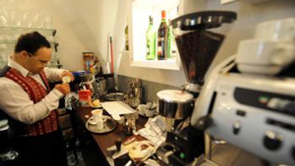 Kaviareň Radnička po troch rokoch otvorila svoje brány