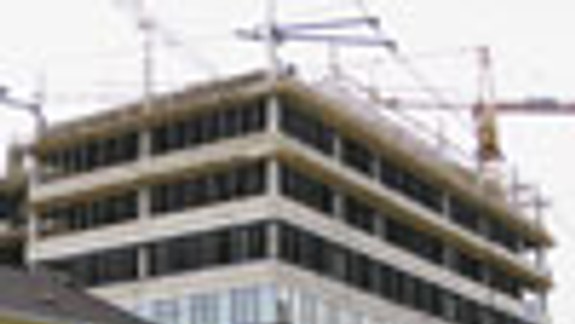 Stavebný úrad tvrdí, že čierne stavby legalizoval podľa zákona