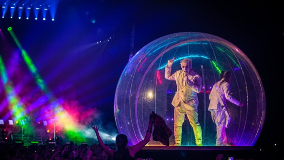 Koncert lídra kapely Rammstein Tilla Lindemanna v Bratislave sa presúva z januára na november!