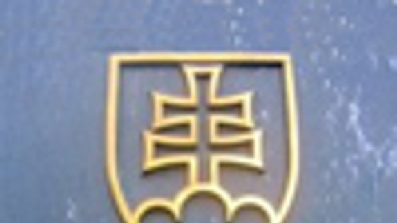 Obete streľby v Devínskej Novej Vsi odškodnia