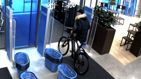 Ukradol bicykel, tešil sa z neho iba pár minút