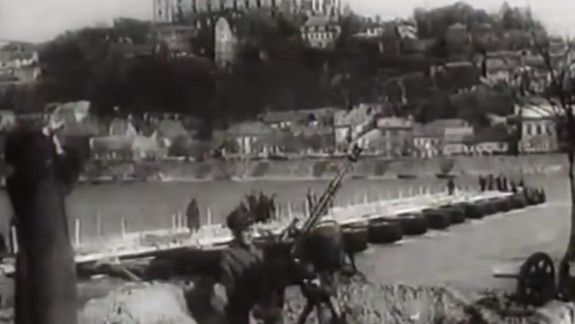 VIDEO: Pozrite si autentické dokumentárne zábery z roku 1945, ktoré vznikli pri oslobodzovaní Bratislavy