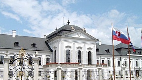 Štátny pohreb prezidenta Kováča bude vo štvrtok 13. októbra