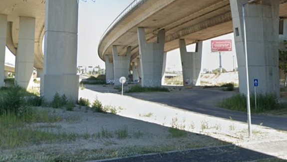 Mesto sa chystá spustiť záchytné parkovisko pod Prístavným mostom, zároveň projektuje aj tri rezidenčné parkovacie domy