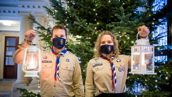 Betlehemské svetlo príde na Slovensko už tento víkend - skauti ho k nám prinesú už po tridsiatykrát...