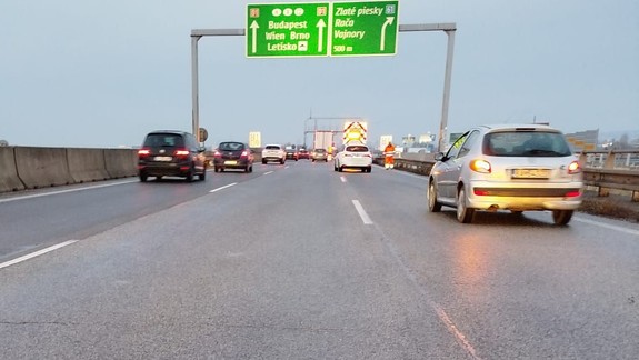 Cestári zrealizujú ďalšie práce na diaľnici D1: Uzavrú ulicu v Bratislave