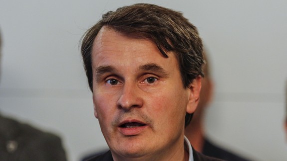 Vyšetrovanie starostu Devínskej obvineného z korupcie: Ako pokročilo?