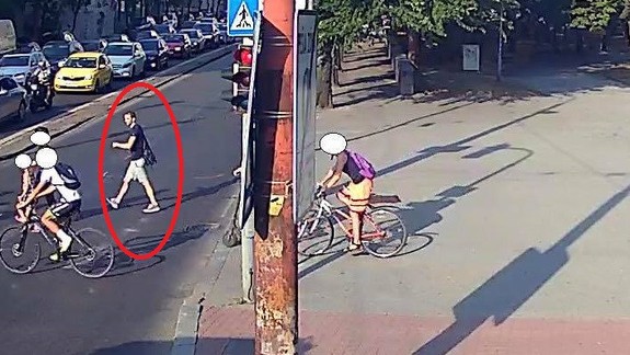 Nepoznáte ho? Hľadajú ho v súvislosti s útokom na ženu s deťmi