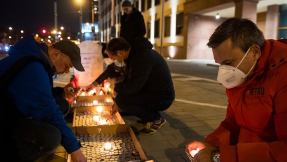 Pred ministerstvom spravodlivosti demonštrovali tzv. vymazaní rodičia