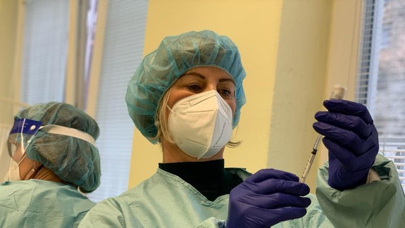 ŠÚKL eviduje 103 závažných podozrení v súvislosti s očkovaním proti COVID-19