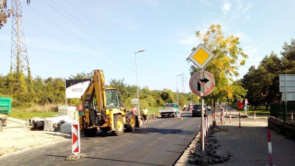 FOTO a VIDEO: Termín dokončenia rekonštrukcie Pionierskej ulice sa neustále posúva – v čom je problém?